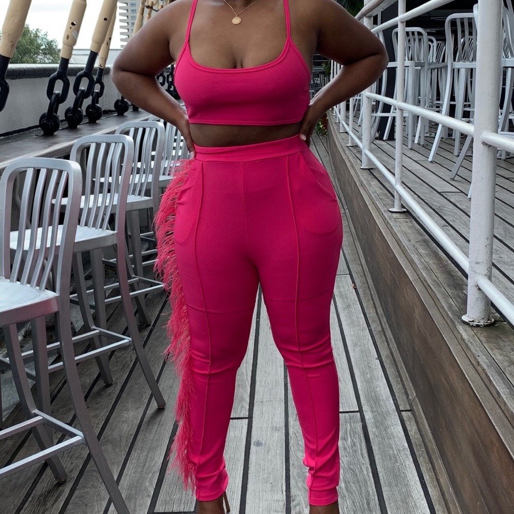 SB Luxe Hot Pink “In My Bag” Feather Pants Set
